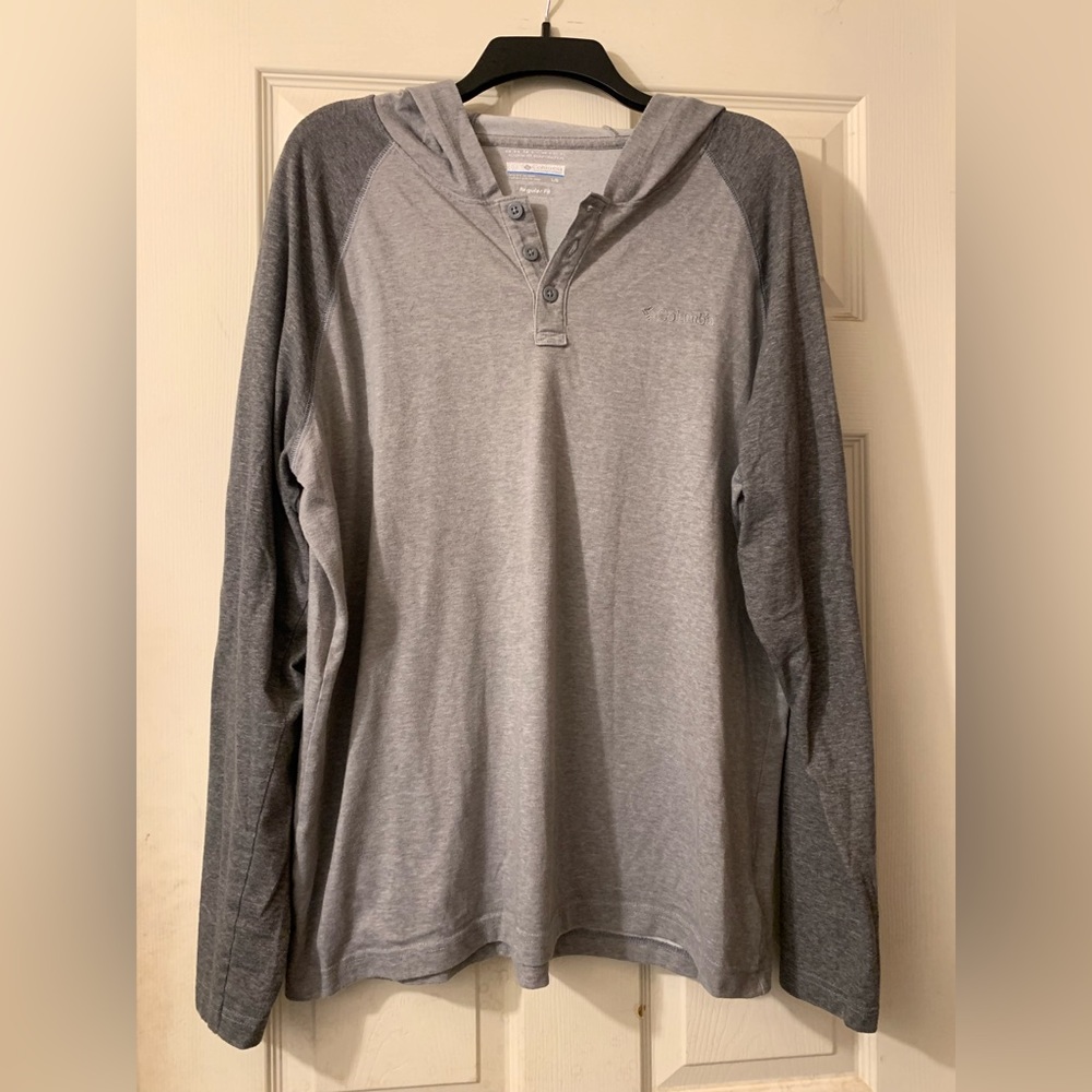 Men’s Columbia hoodie